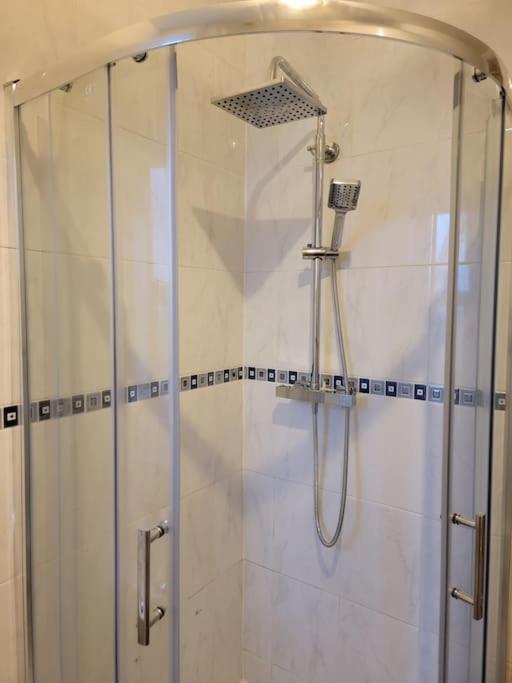 Holmfield House Villa Clayton West Екстериор снимка