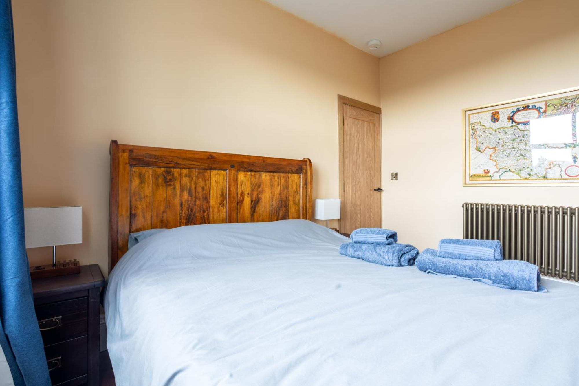 Holmfield House Villa Clayton West Екстериор снимка