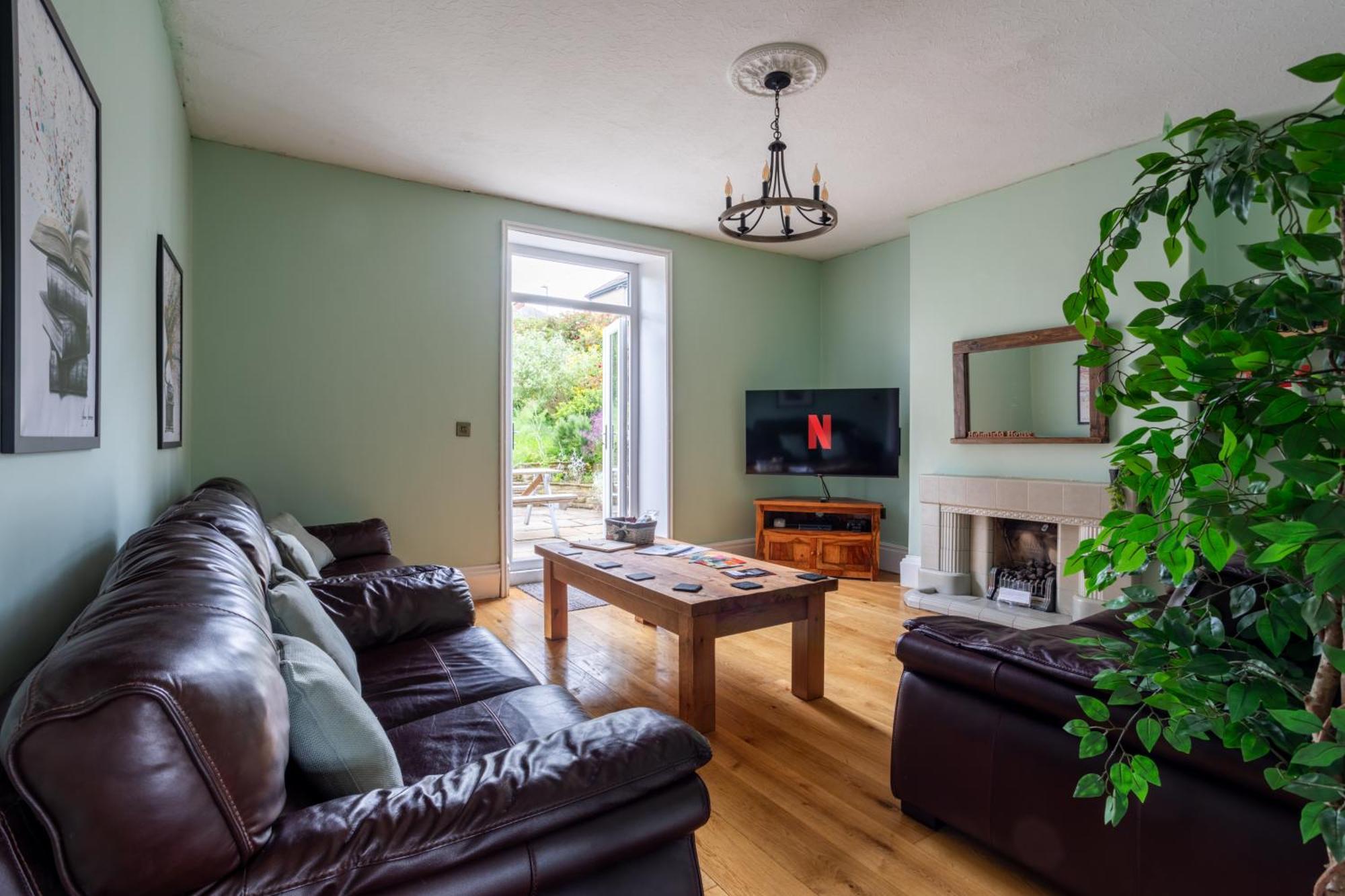 Holmfield House Villa Clayton West Екстериор снимка